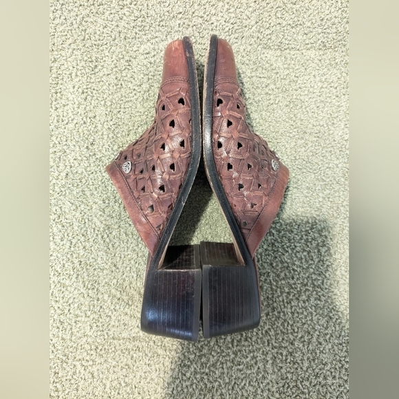 Brighton Brown Heart Cut-Out Leather Slip-On Heeled Mules Size 8.5 Cottagecore - Picture 8 of 11